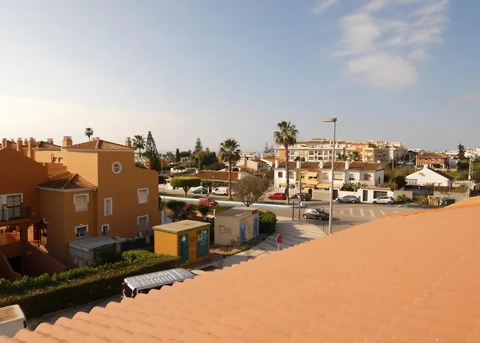 Top Floor Apartment Close To Beach